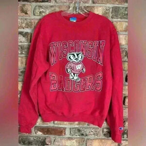 Wisconsin Badger Red Crewneck - size small